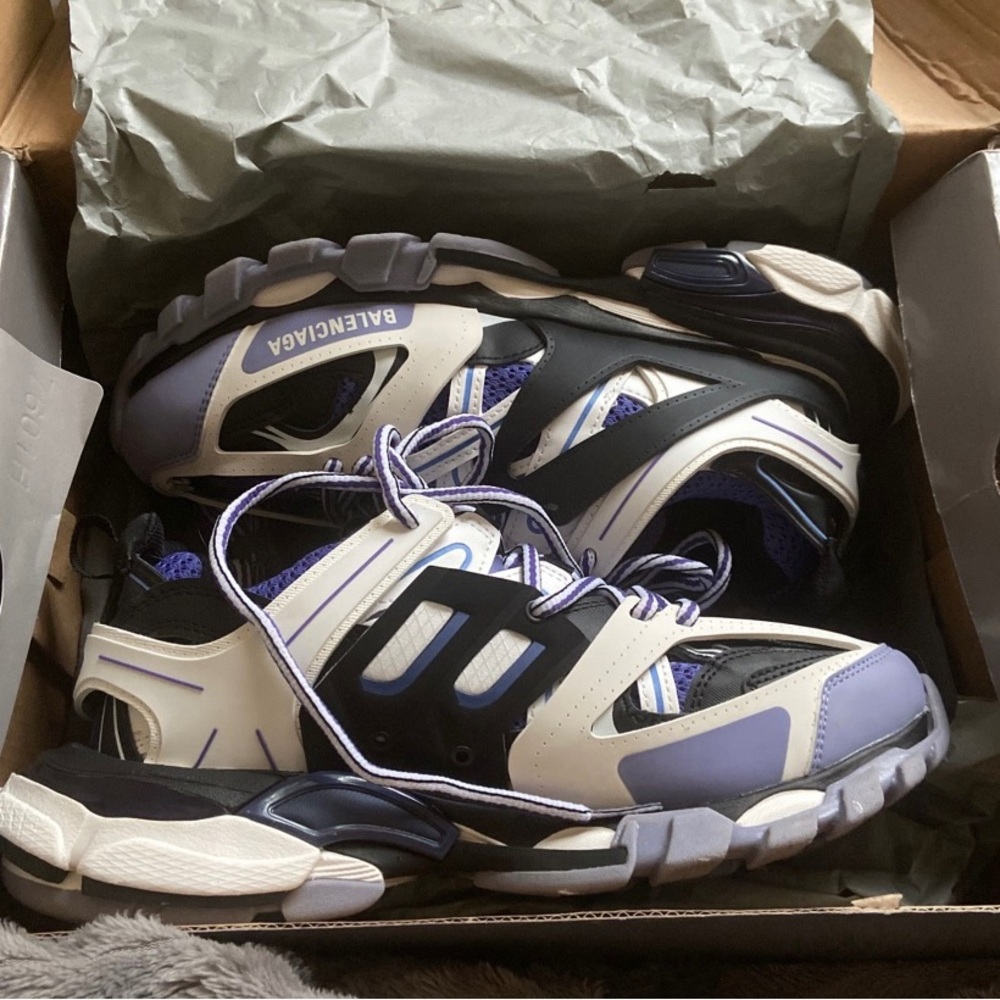 Balenciaga Tracks purple eur 39
